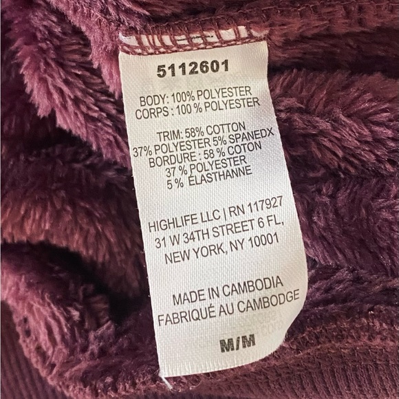 Gaiam Plush Maroon Long Sleeve Pullover Sweater, Size Medium - Picture 7 of 7